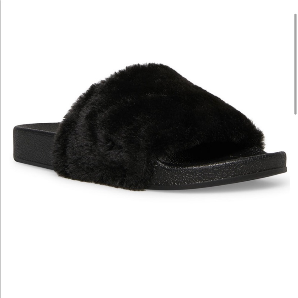 Madden Girl Fancy-F slides blend sporty sandal